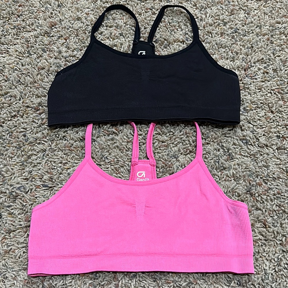 Gap GapFit dry girls sports bras sz 8 medium set of two (black, pink)